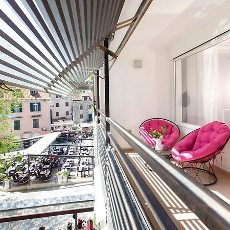 Guest House Teatrin Split Bagian luar foto
