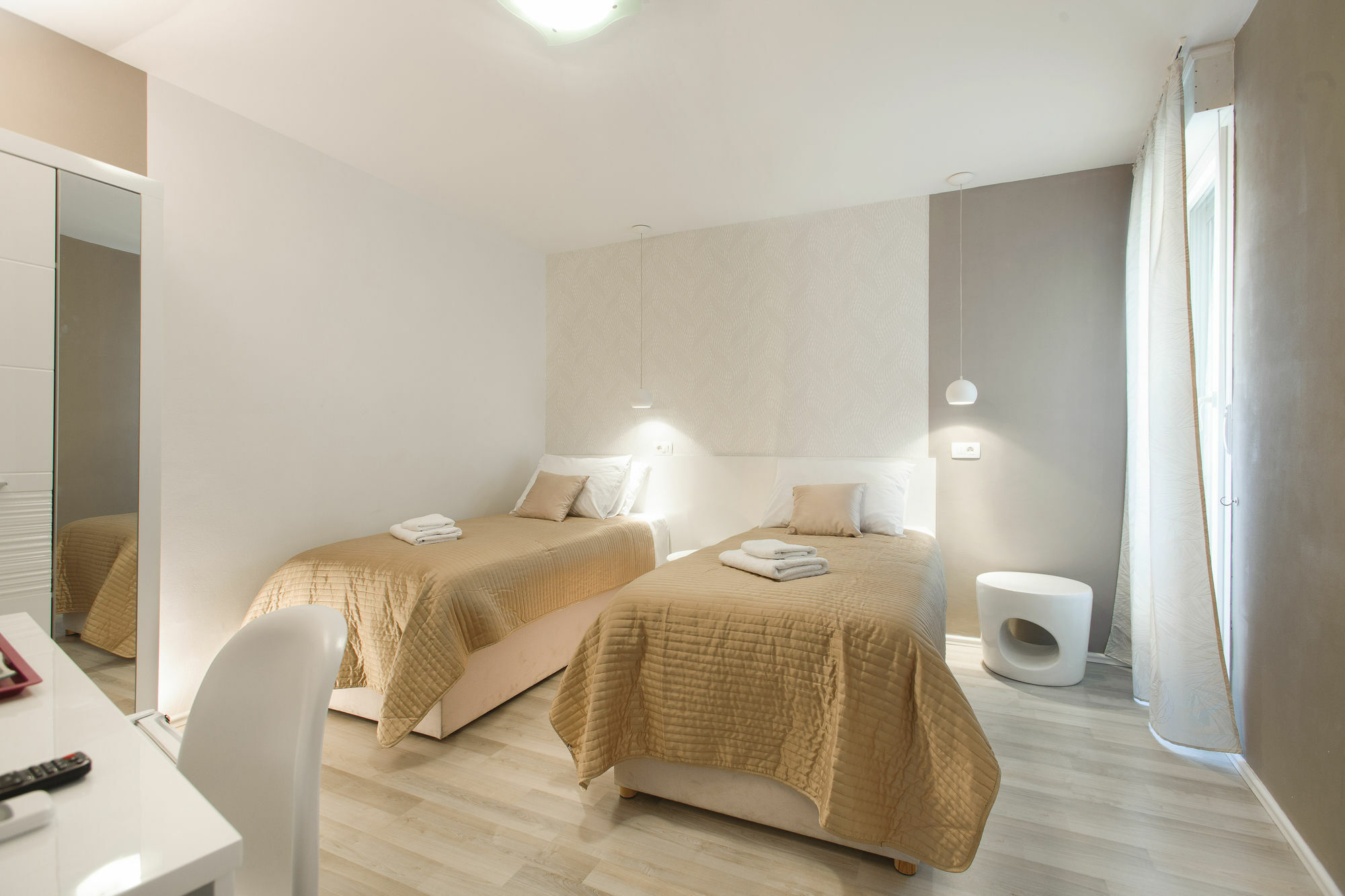 Guest House Teatrin Split Bagian luar foto
